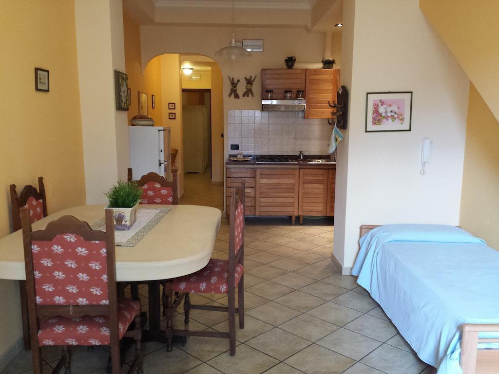 Appartamenti Centrali Giardini Naxos Room photo